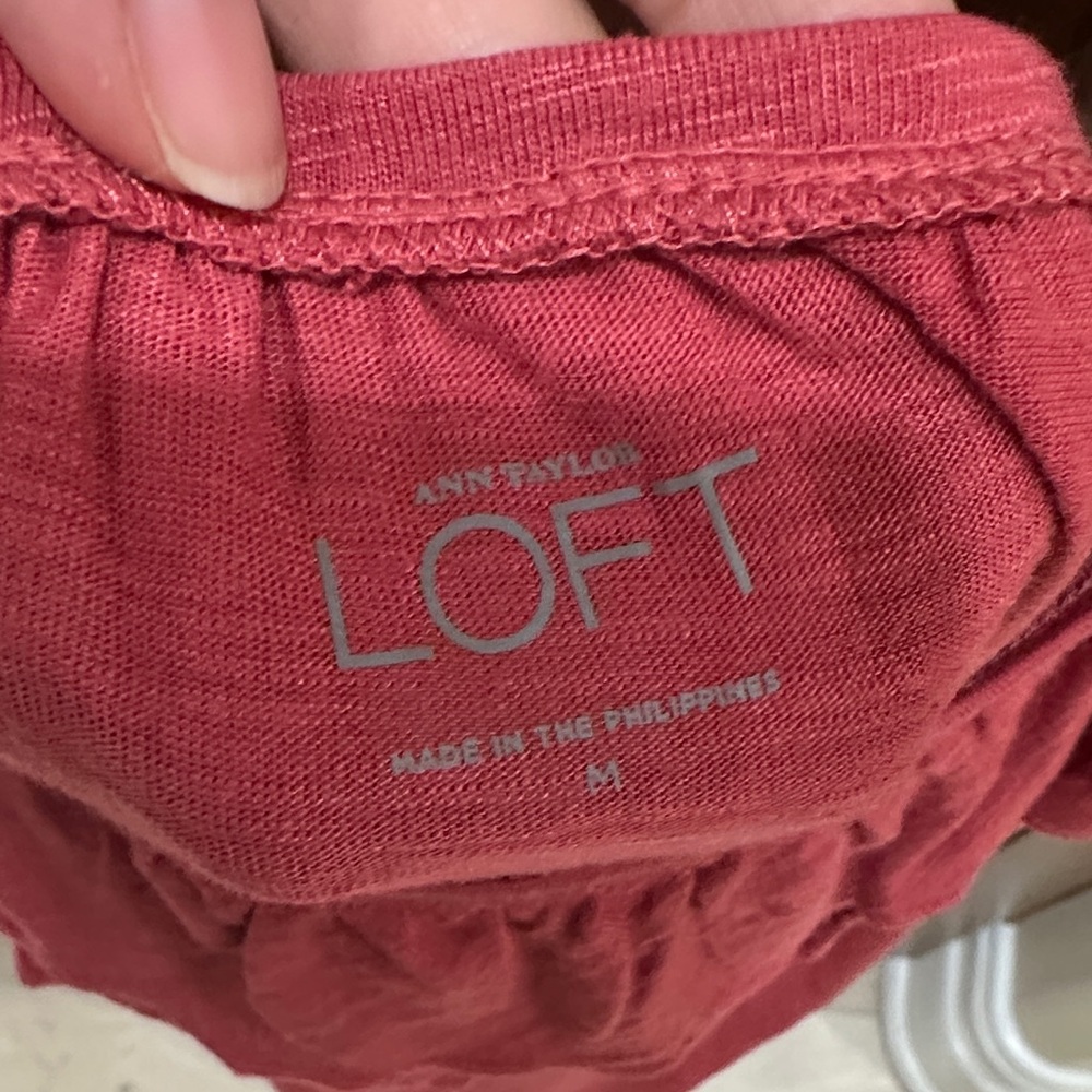 LOFT Red Ruffle Camisole - Picture 2 of 2